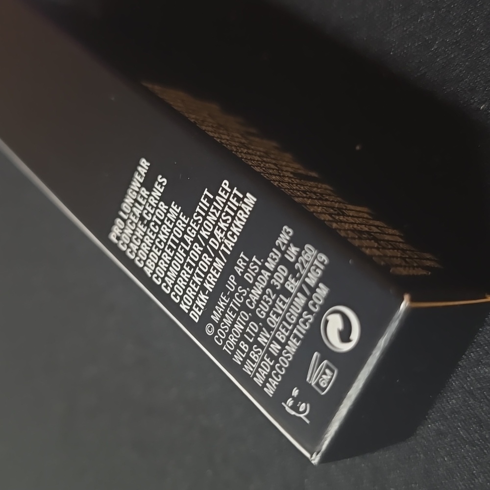 MAC Cosmetics Pro Longwear Concealer in NW 25 - Picture 6 of 7